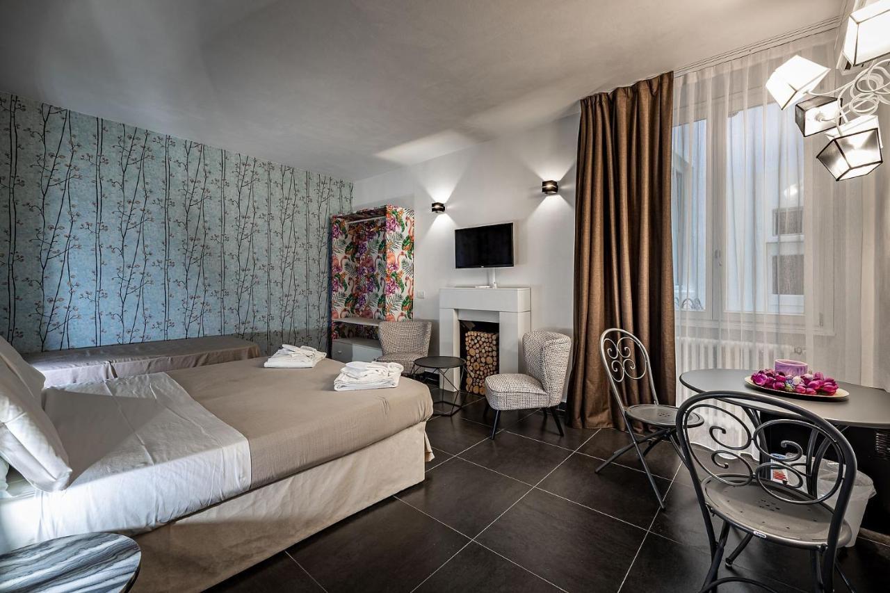 Residenza D'Epoca Al Numero 8 Florence Luaran gambar