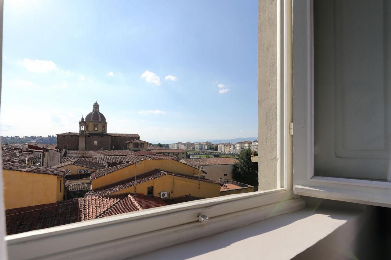 Residenza D'Epoca Al Numero 8 Florence Luaran gambar