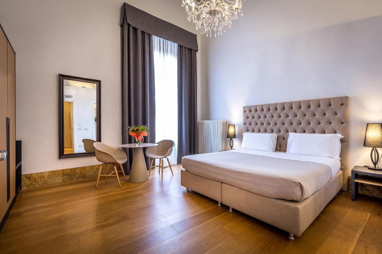 Residenza D'Epoca Al Numero 8 Florence Luaran gambar