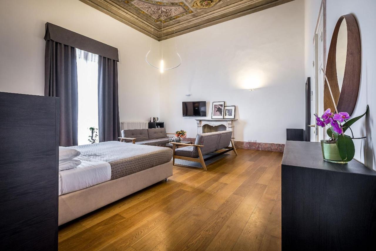 Residenza D'Epoca Al Numero 8 Florence Luaran gambar